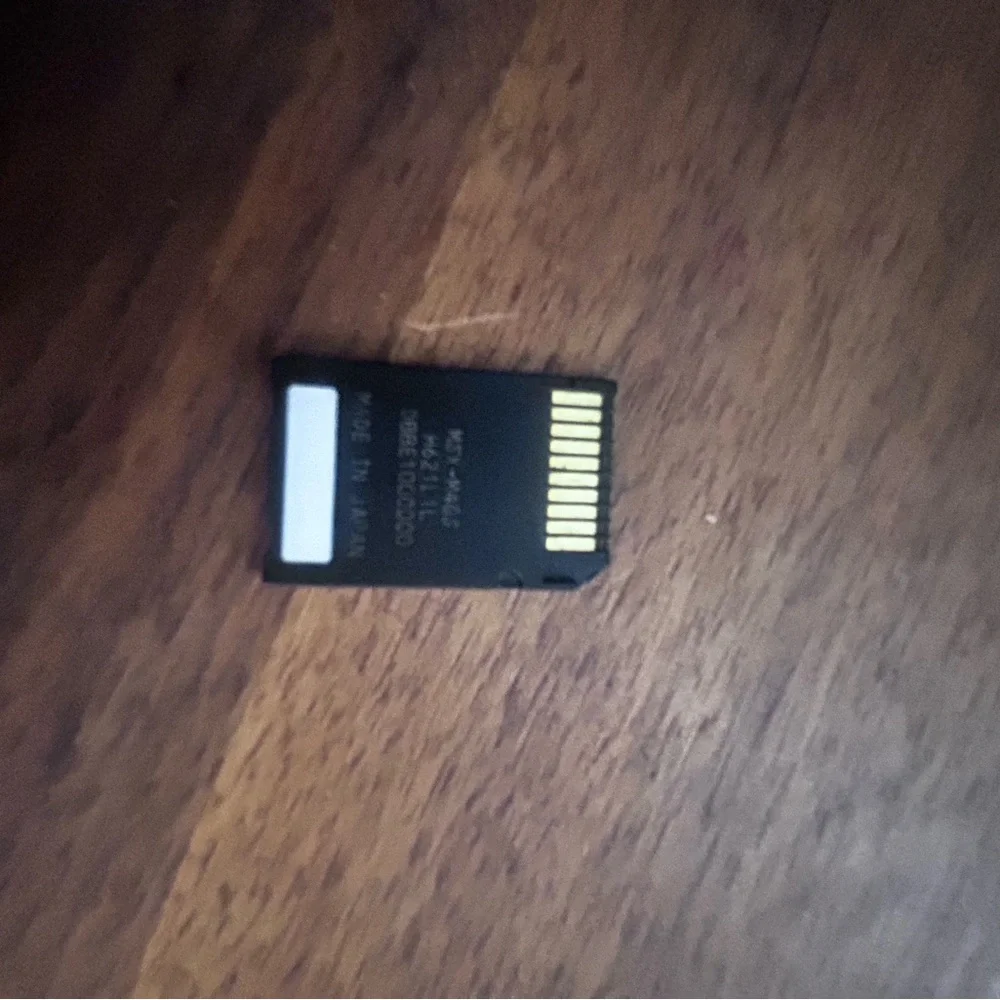 Sony Black Memory Card Reader pro duo Compact and Efficient